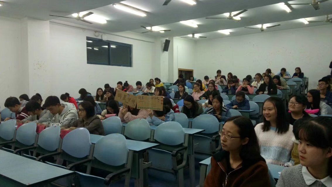 星天地
第一期演讲角交流会