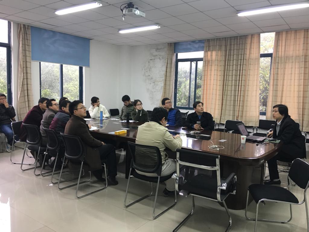 星天地
举办青年教师申报国家自然科学基金专题讲座