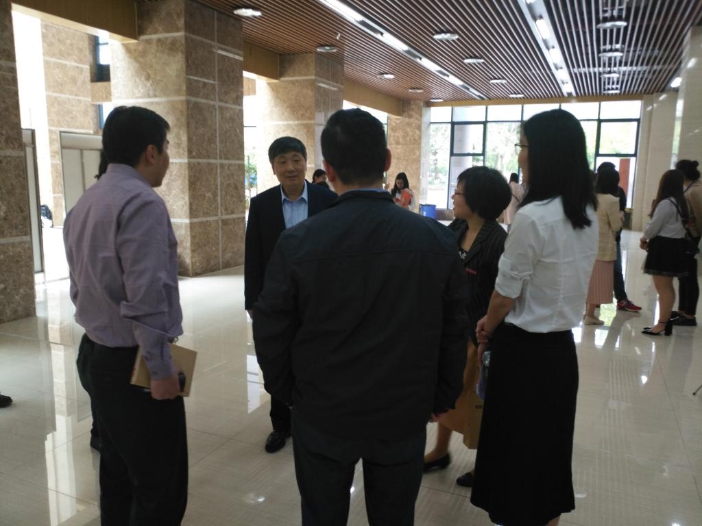 星天地
成功举办化学生物专场招聘会