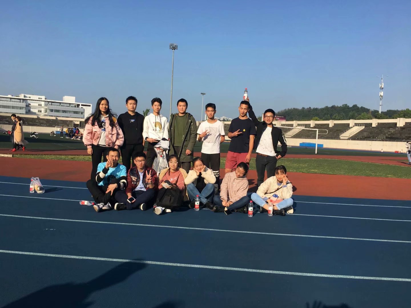 重庆师范大学举办第二届消防趣味运动会