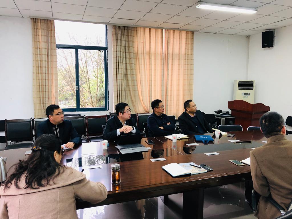 校长孟东方教授一行到星天地
调研指导工作
